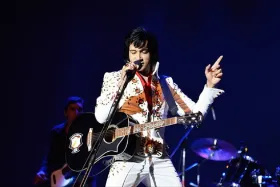 Teatro Tobias Barreto recebe Tributo a Elvis neste sábado, 12